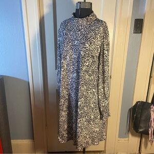 London Times Black and White Long Sleeve Dress, Size 12